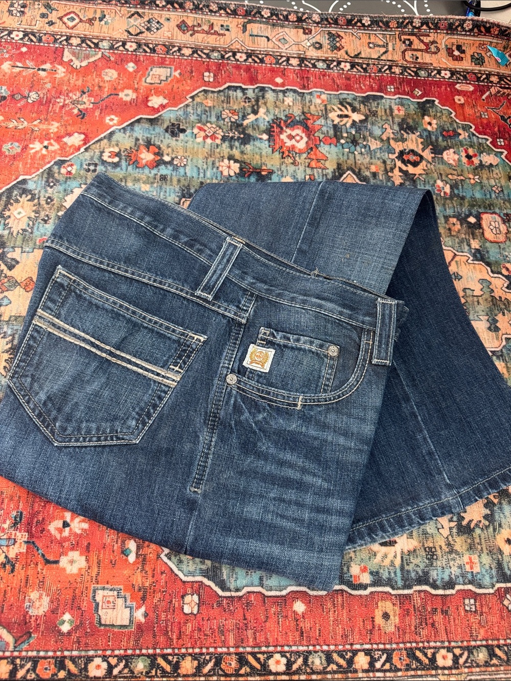 Cinch/Carter 2.0 Cowboy starched jeans.